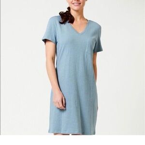 Pact organic cotton/linen v neck t shirt dress